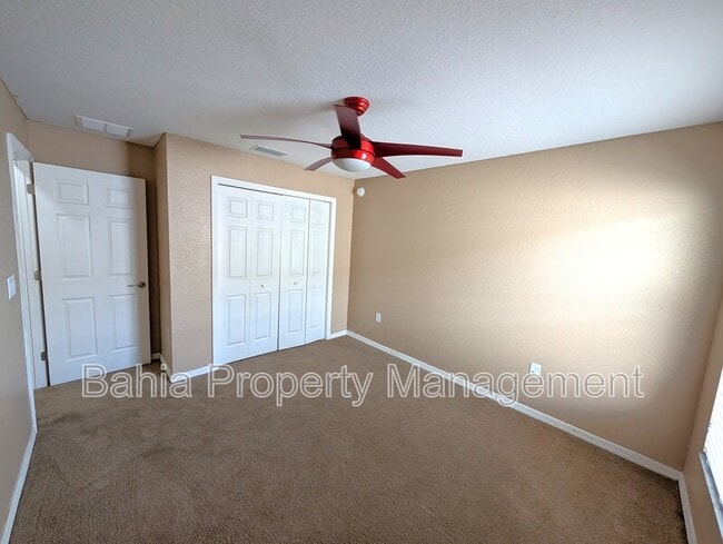 Building Photo - 722 Vineyard Reserve Ct