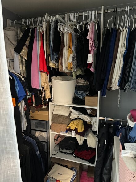 Building Photo - 3325 Stevens St