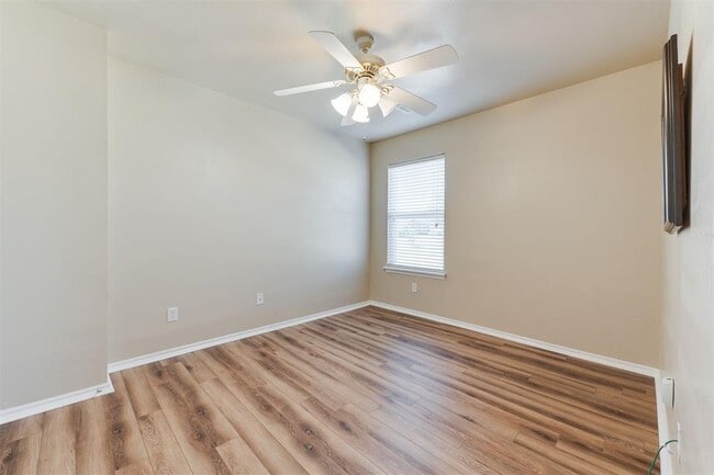 Building Photo - 14101 Saw Mill Rd