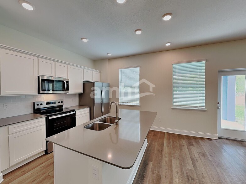 Building Photo - 2656 Sunrise Lndg Lp