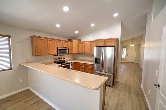 Building Photo - Newly remodeled 4 Bedroom in gated community!