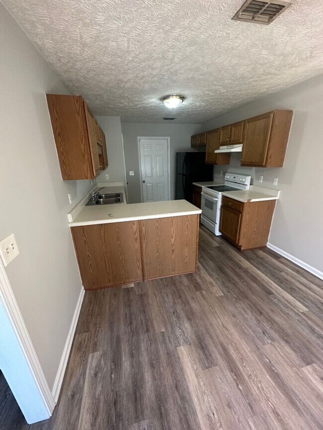 Building Photo - 2506 Gold Valley Dr