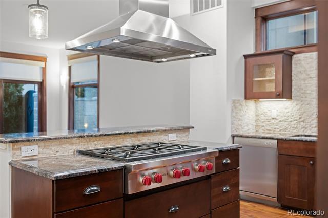 Building Photo - 360 Garfield St