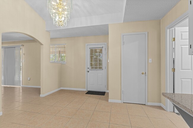 Building Photo - 4114 Connorvale Rd