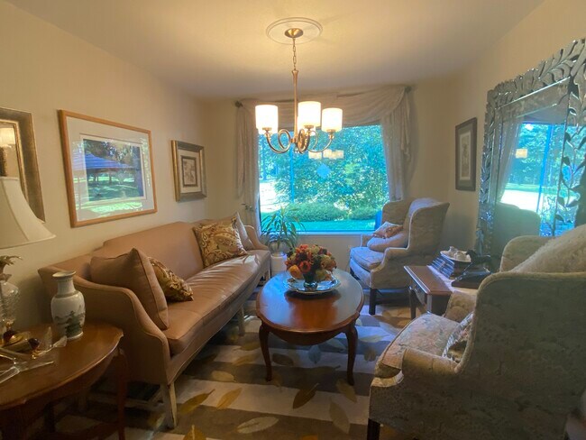 Building Photo - 25733 Lake Wilderness Country Club Dr SE