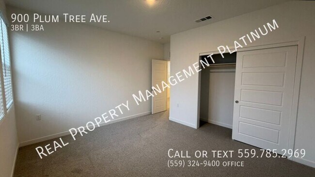 Building Photo - 900 Plum Tree Ave