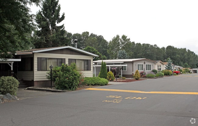 Building Photo - Golden Rose Mobile Home Park