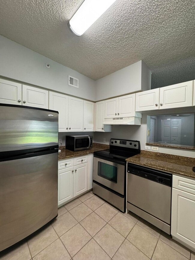 Building Photo - 1106 Tuscany Way