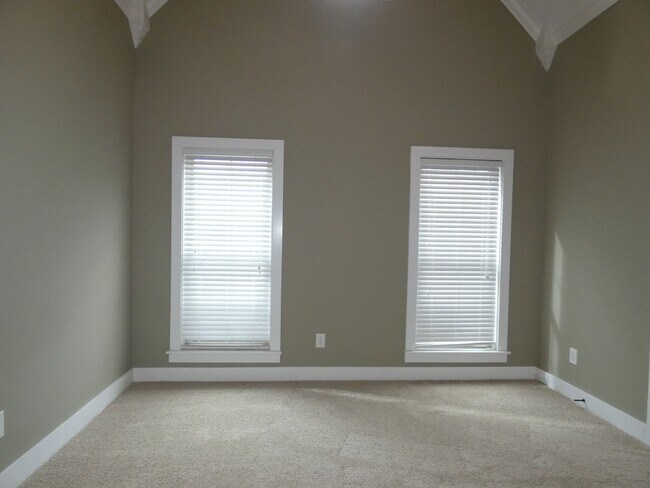 Building Photo - Home for rent in River Pointe!!