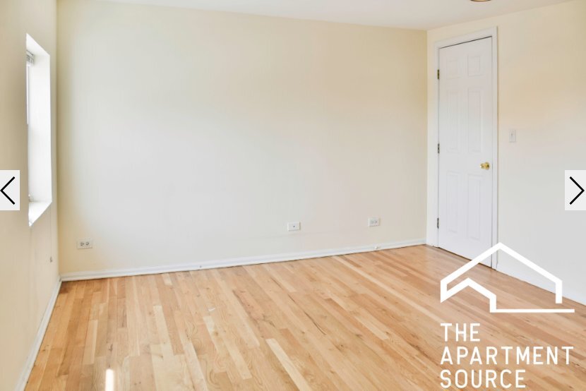 Building Photo - 2318 N Southport Ave