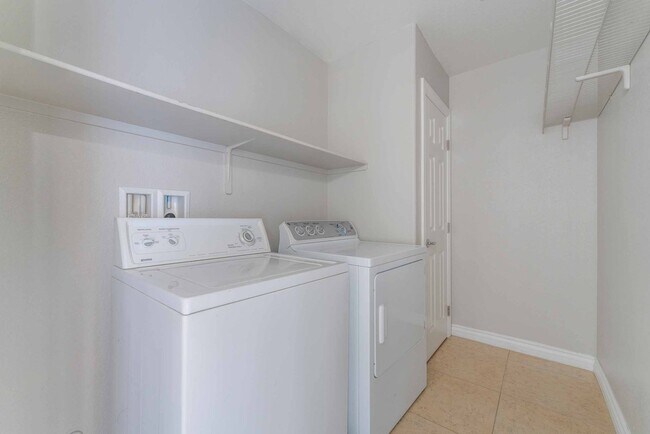 Building Photo - Beautiful 3 Bedroom Home for Rent in North Las Vegas