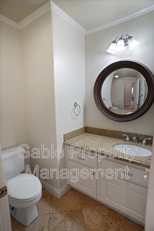 Building Photo - 30343 W Cedar Oak Ln