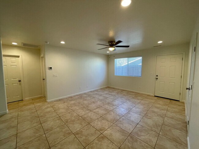 Building Photo - 2868 N Superstition Ln