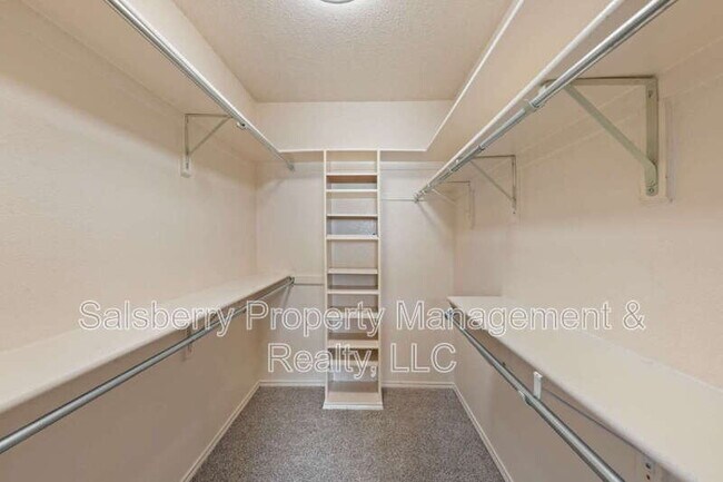 Building Photo - 3452 Whitney Way