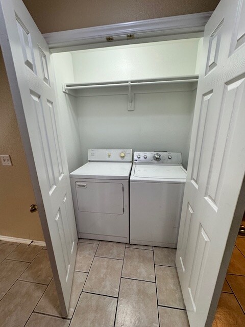 Building Photo - 1603 Evening Shade Dr