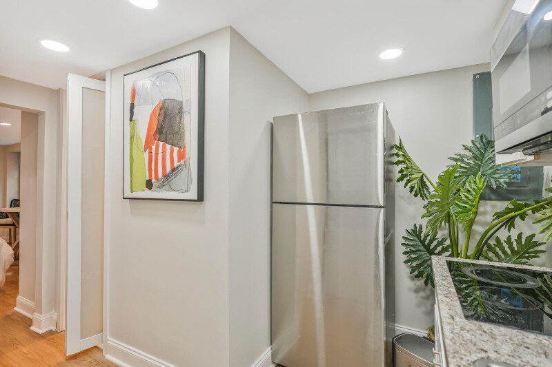 Building Photo - 325 Winslow Rd