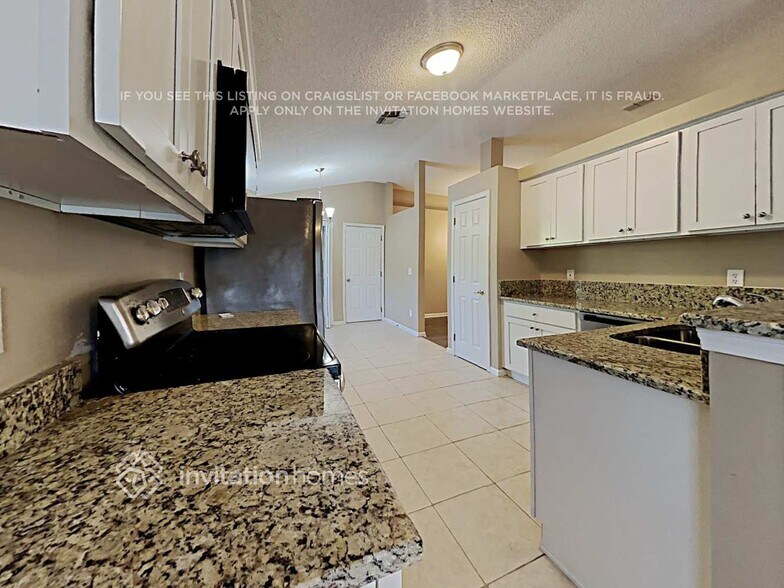 Building Photo - 1927 Harbor Island Dr