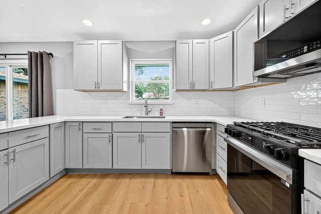 Building Photo - 2019 Spillers Ln