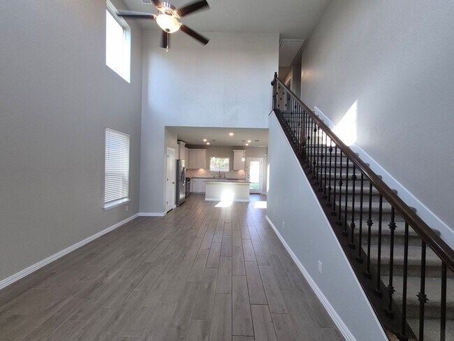 Building Photo - 2102 Gabby Cole Ln