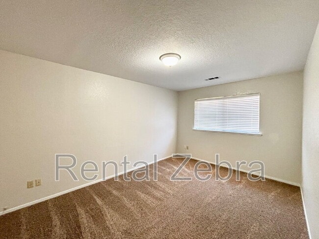 Building Photo - 3357 San Ramon Ct