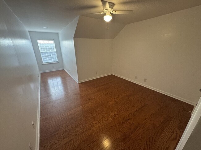 Building Photo - 2138 Cason Ln