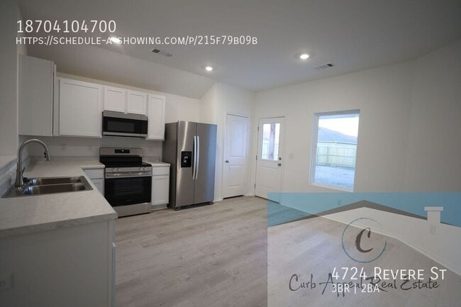 Building Photo - 4724 Revere St