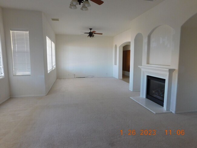 Building Photo - Beautiful Home for rent!