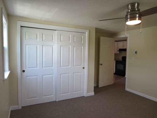 Building Photo - 75 Cabot St