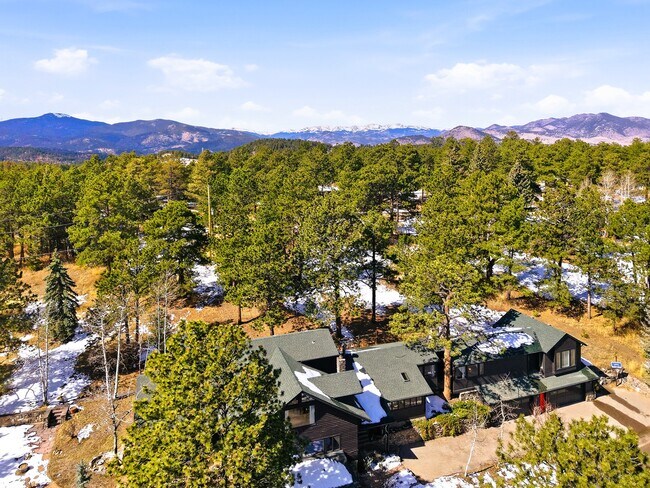 Building Photo - 499 Pine Song Trail