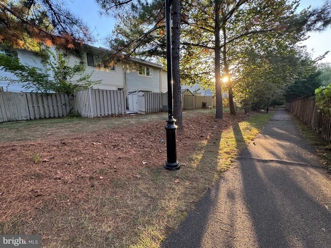 Building Photo - 349 Reneau Way