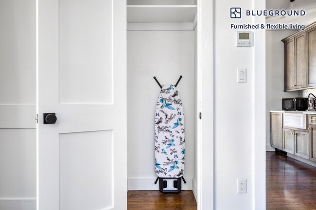 Building Photo - 187 Kent Ave