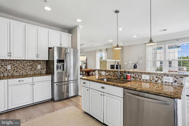 Building Photo - 402 Orchard Ridge Dr