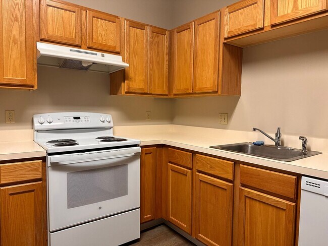 Building Photo - NICE APARTMENT IN HISTORIC AREA OF BETHLEHEM!