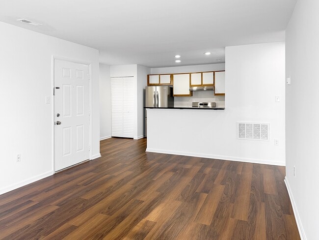 Building Photo - 26 Malibu Way