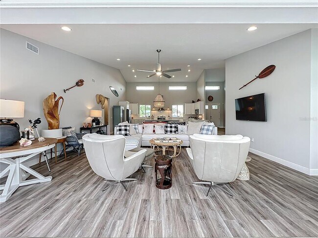 Building Photo - 10224 South Bay Lake Rd