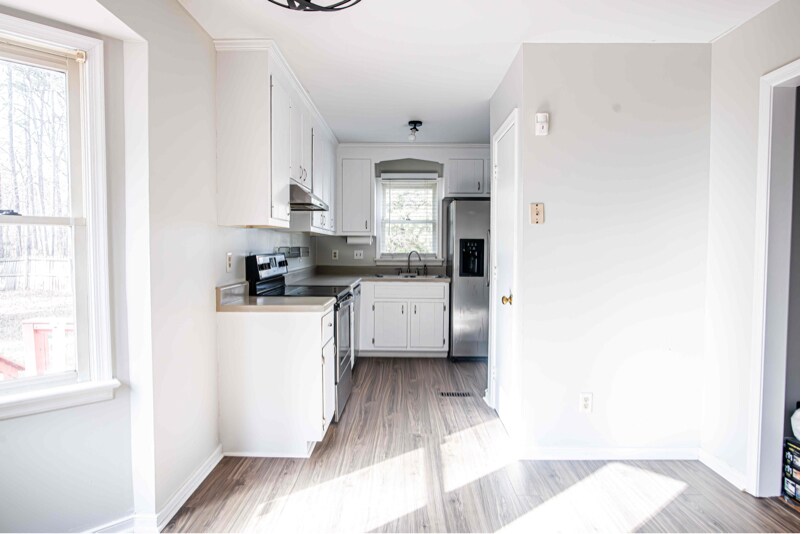 Building Photo - 5412 Holly Pines Dr