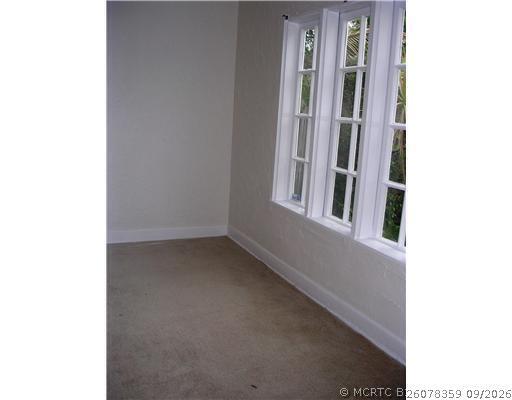 Building Photo - 506 38th St