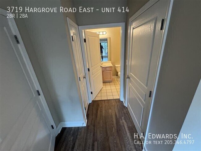 Building Photo - 3719 Hargrove E Rd
