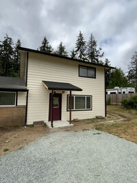 Building Photo - Puyallup 2bd 1.5th DUPLEX AVAILABLE NOW