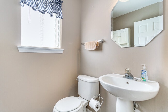Building Photo - 3417 Ohara Terrace