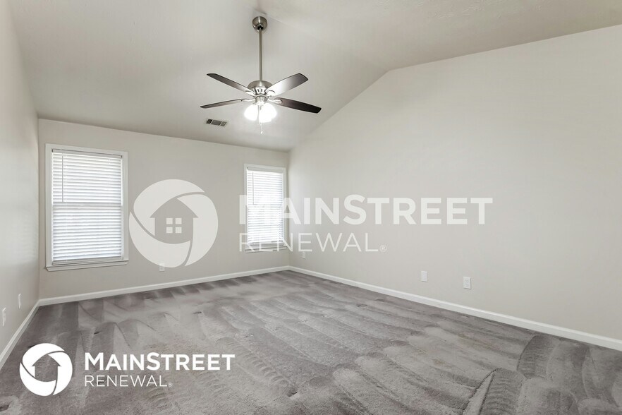 Building Photo - 3410 Poplar Ridge Dr