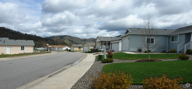 Building Photo - Littlebrook Manufactured Home Park