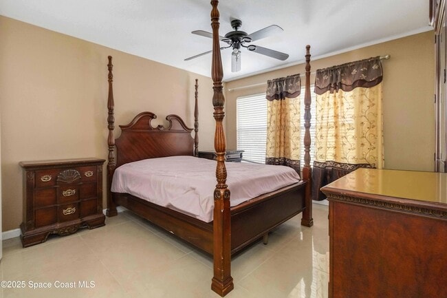 Building Photo - 185 Wading Bird Cir SW