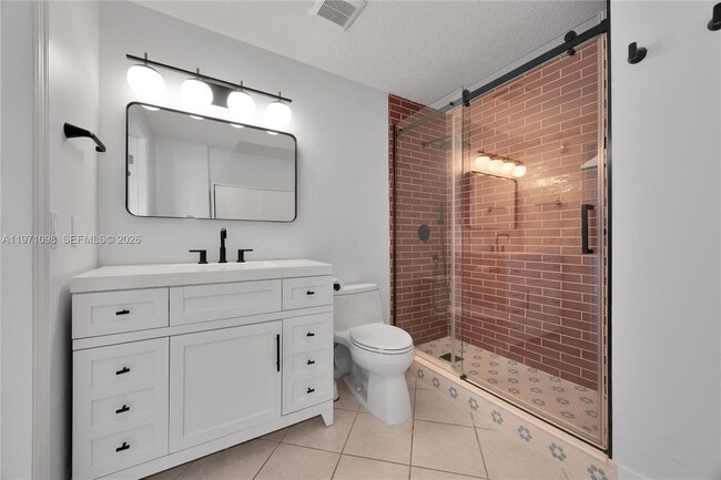 Building Photo - 2734 Bird Ave