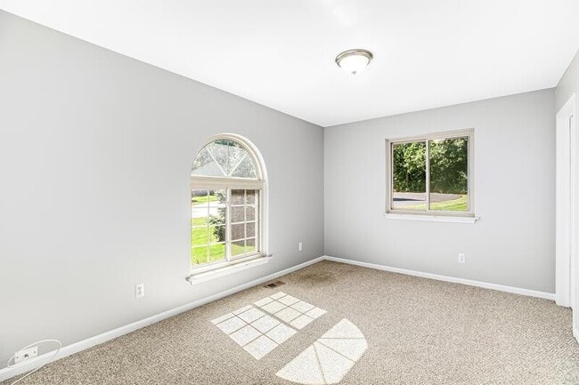 Building Photo - 7041 South Bluewater Drive - 1