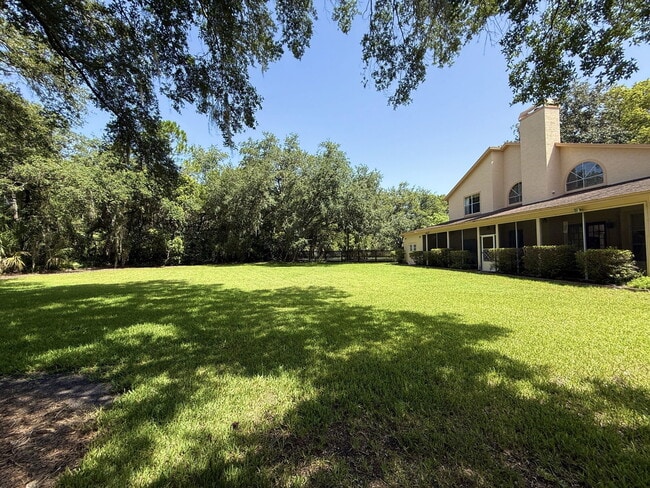 Building Photo - 124 Estates Cir