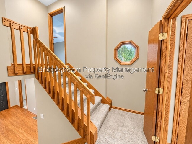 Building Photo - 7205 Forest Brook Blvd