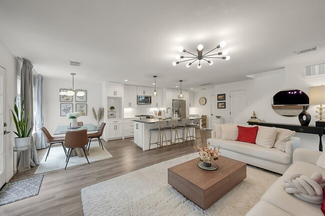 Building Photo - 246 N Walden Elms Cir