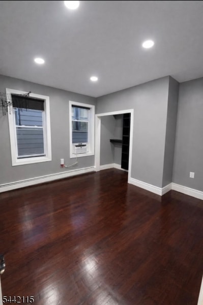 Building Photo - 343 3rd Ave W