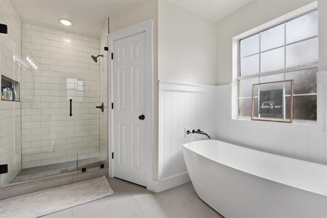 Building Photo - 517 McKittrick Ct